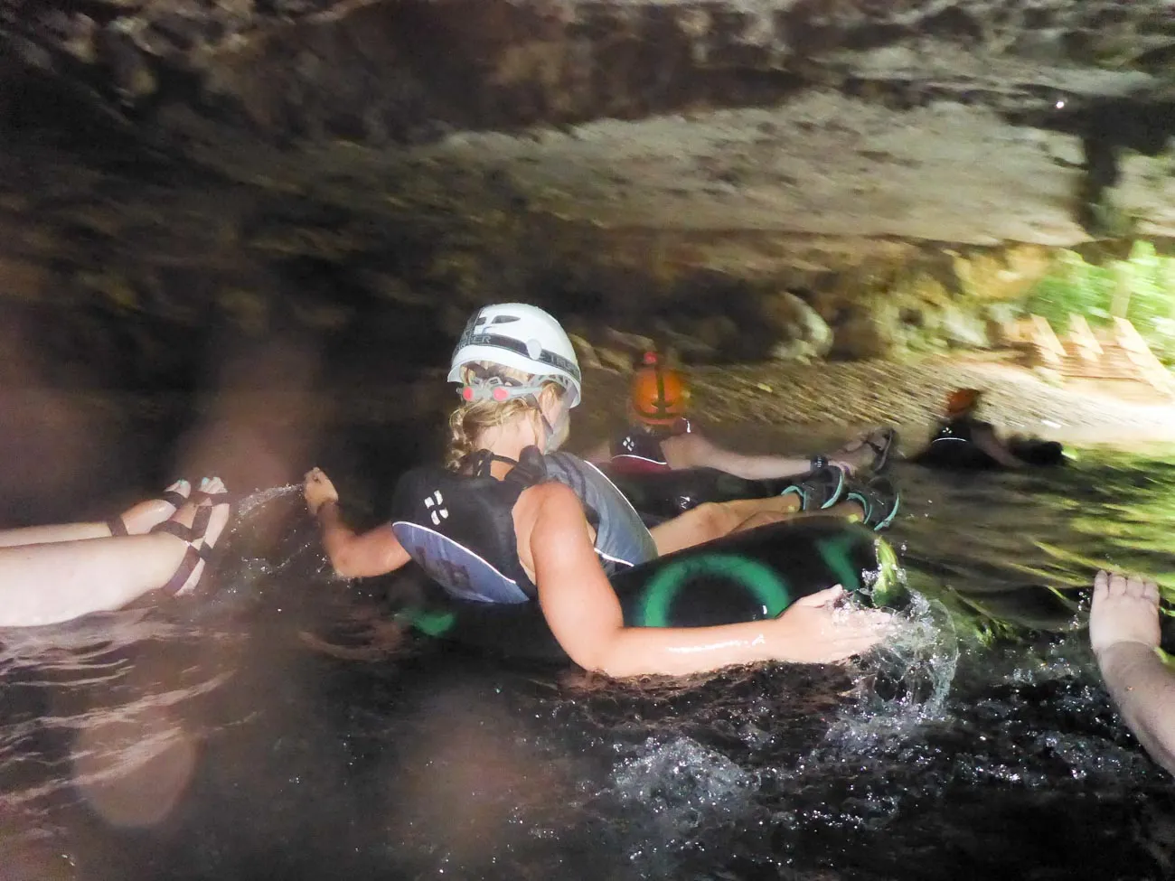 cave tubing belize