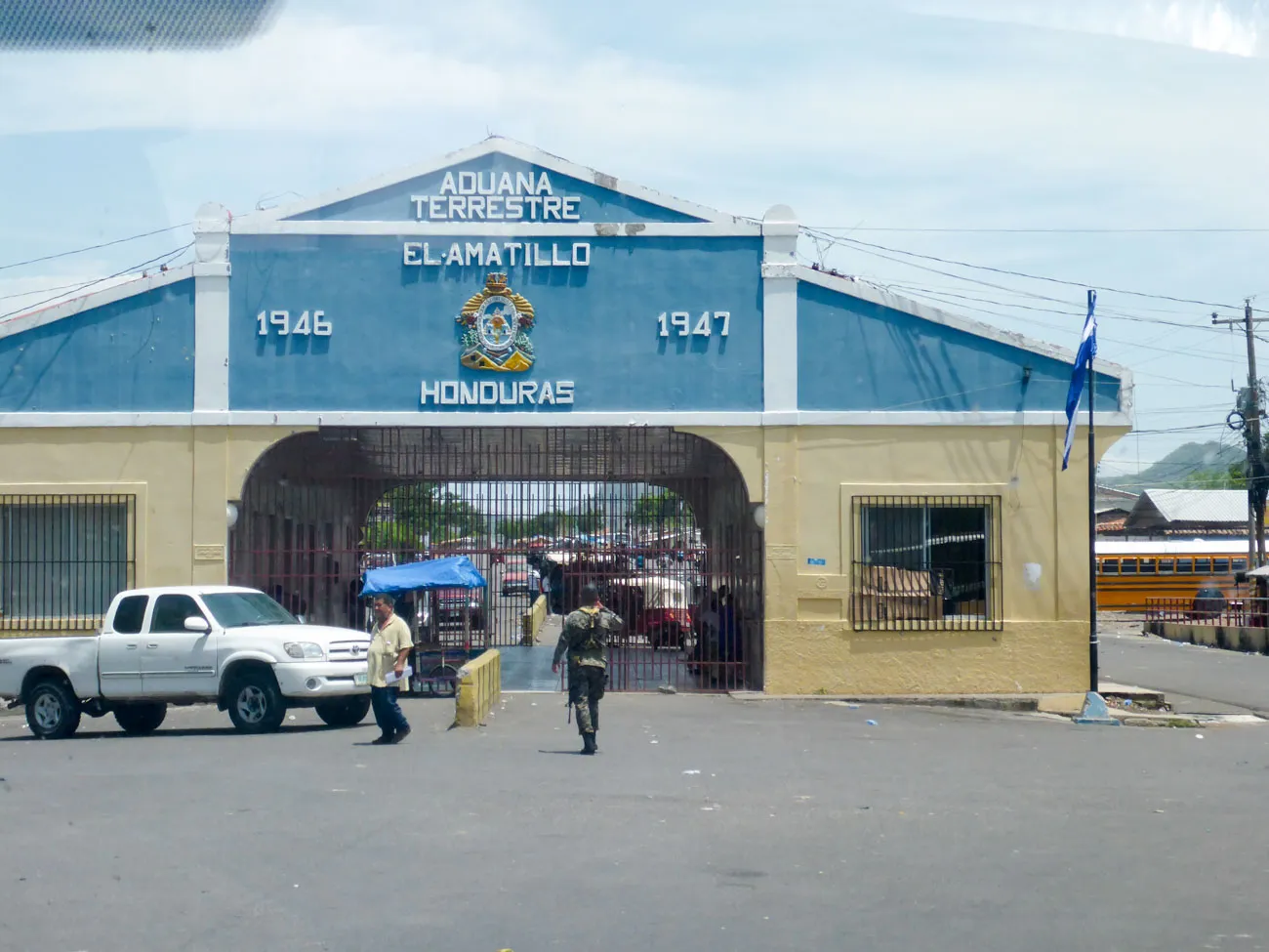 Honduras border control from El Salvador