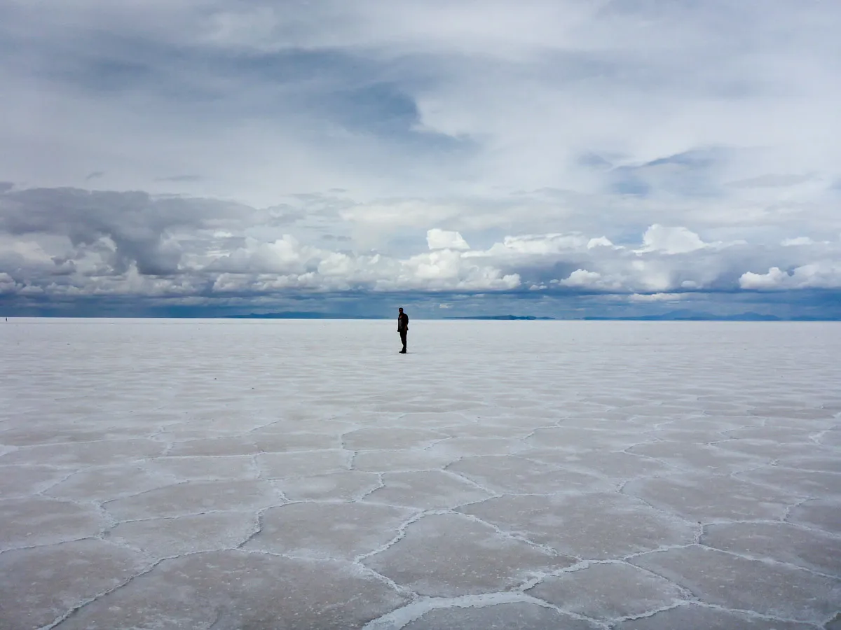 salar de uyuni salt landscape