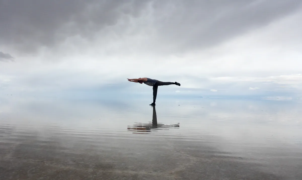 yoga in the sky salar de uyuni