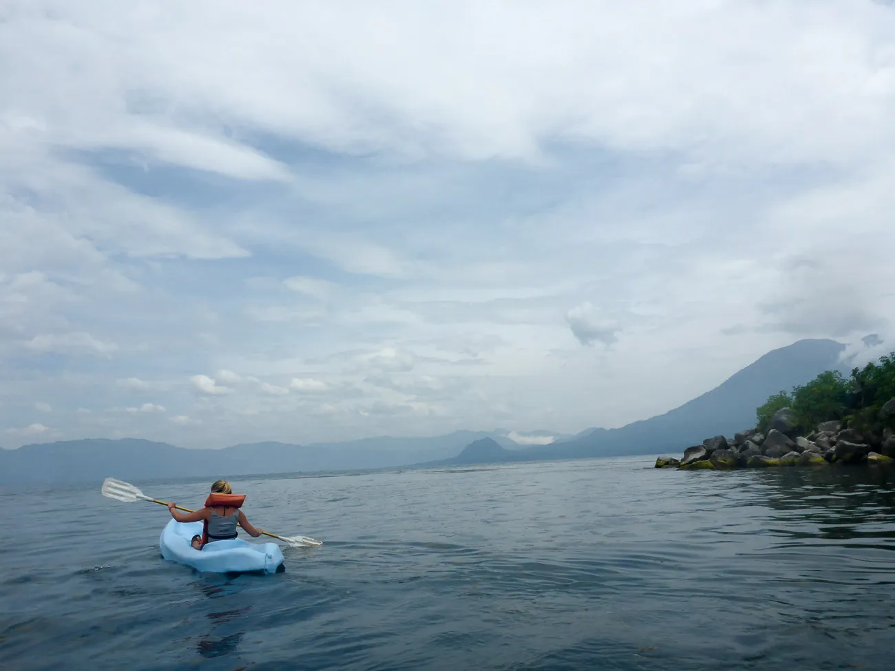 kayak late atitlan