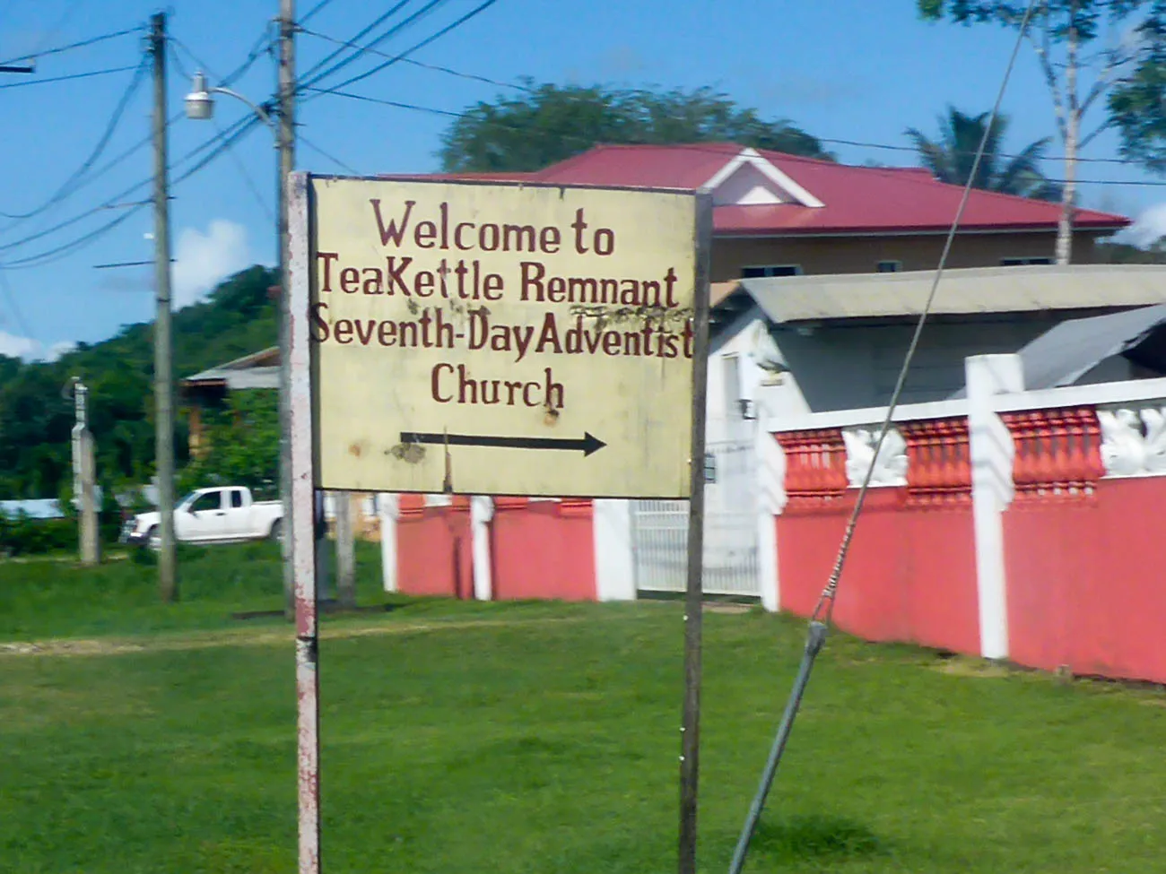 teakettle church sign