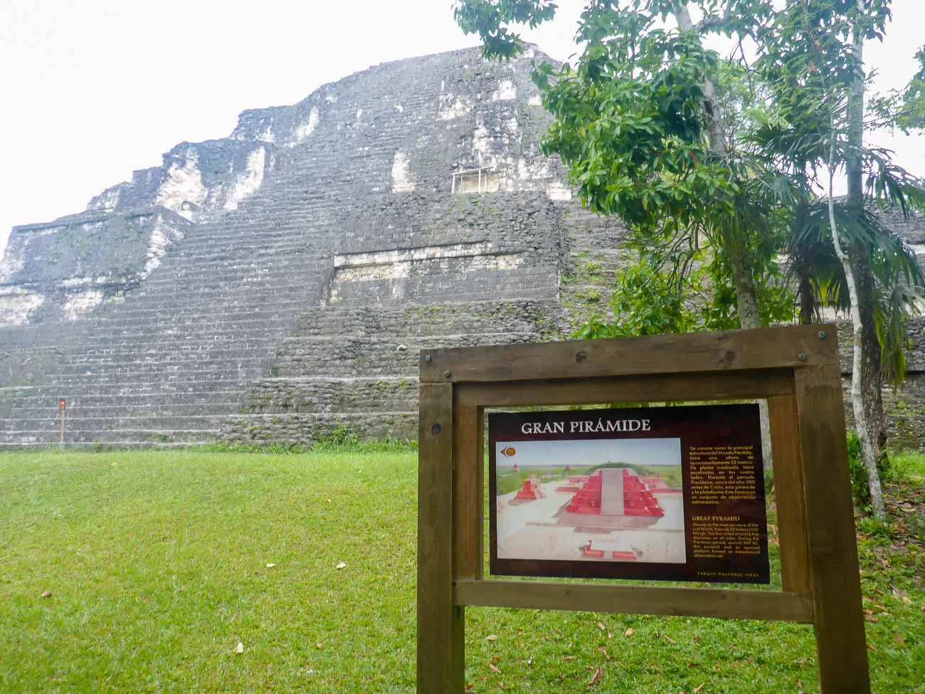 tikal grand pyramid