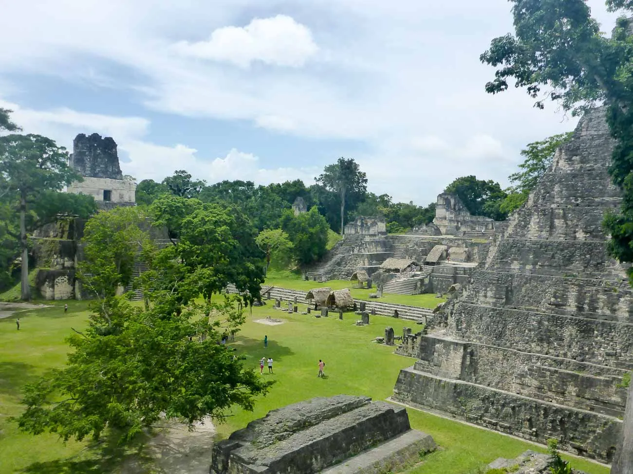 tikal grand plaza