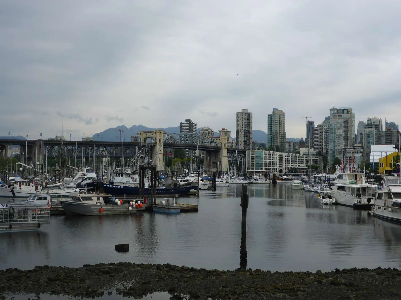 vancouver harbour cloudy